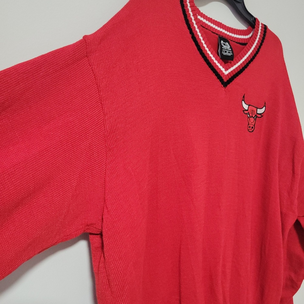 Ultra Game NBA Chicago Bulls Red V-Neck Sweater Mens 3X Varsity Knit Pullover - Picture 3 of 9